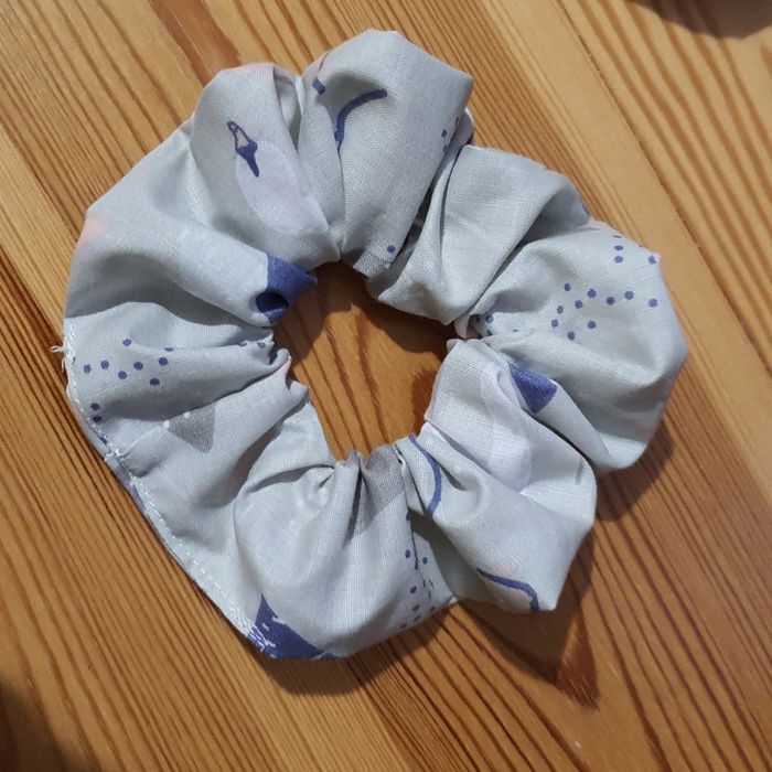 Handmade Gumka, gumki scrunchie do włosów szyte przez 10latka