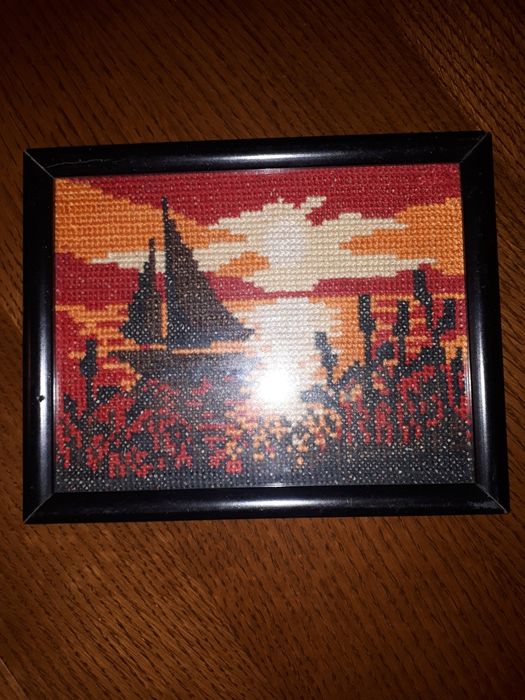 Obrazek za szkłem. Śliczny, klimatyczny i wieloletni. Gobelinowy.