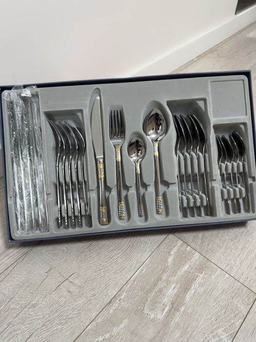 Набор столовых приборов Bohmann в подарочной коробке 24 шт НОВЫЙ