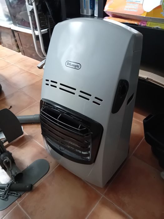 Aquecedor a gás para áreas grandes da Delonghi com botija e redutor