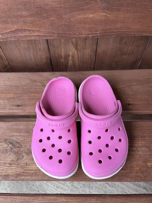 Оригінальні шльопанці Crocs