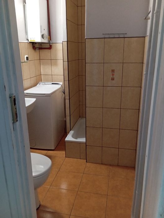 Duże, 2 pokojowe mieszkanie do wynajęcia. - Więcej