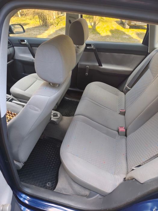 Volkswagen Polo 2003