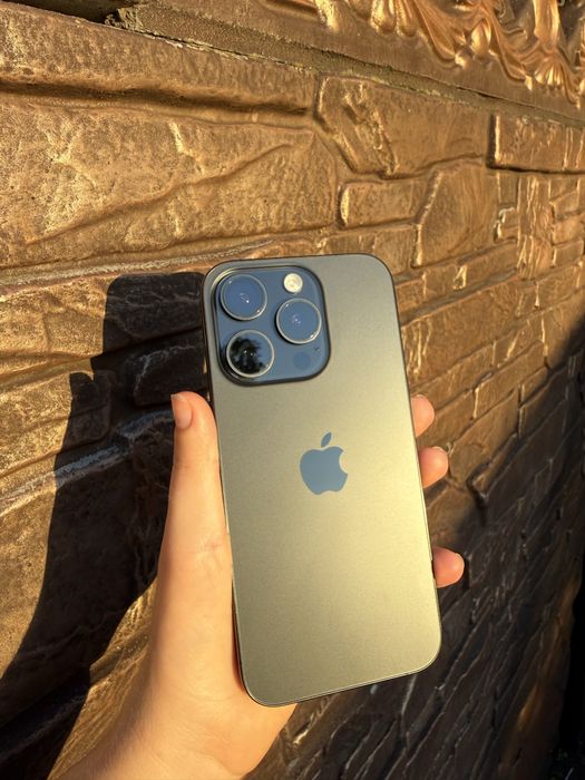 iPhone 15 pro 128Gb  Black Titanium Neverlock