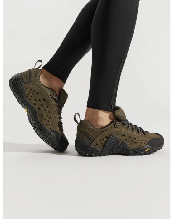 Черевики від фірми merrell