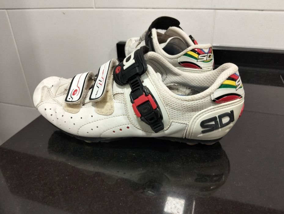 Sapatos BTT marca SIDI