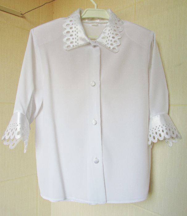 Блузка детская шелковая