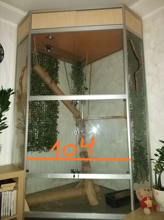 Продам крутезний тераріум