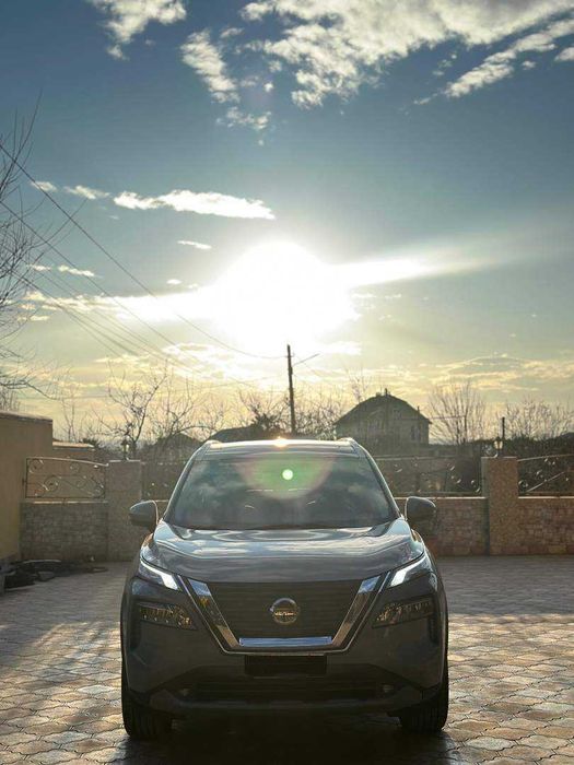 Nissan Rogue SL  2021