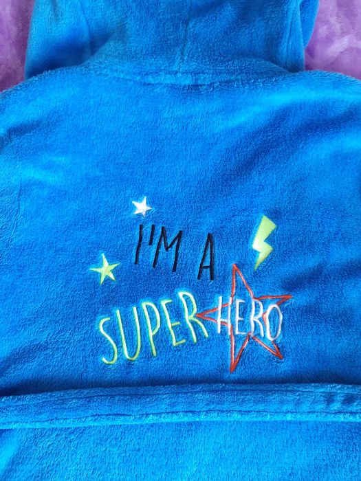 Szlafrok dla chłopca SUPER HERO 122 roz. 7 lat.