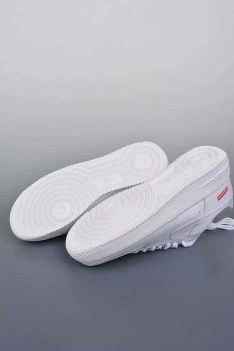 Nike Air Force 1 Supreme R. 45