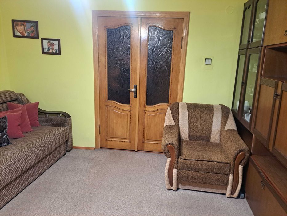 Продається квартира 3 кімнатна м.Борщів від власника.