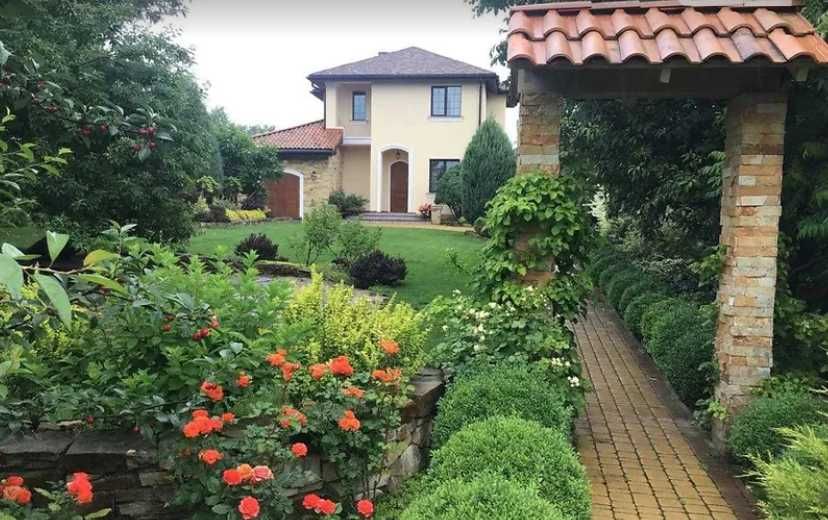 Без комісії,будинок з ремонтом, в м.Ржищев,на березі Дніпра