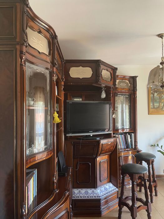 Móvel/Bar em cerejeira