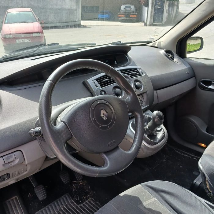 Renault Mégane Scénic 1.5 DCI de 2005 - Peças Usadas (9805)