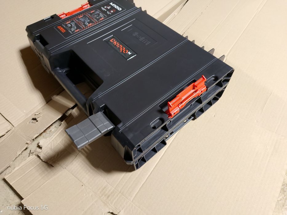 Ящик для інструментів