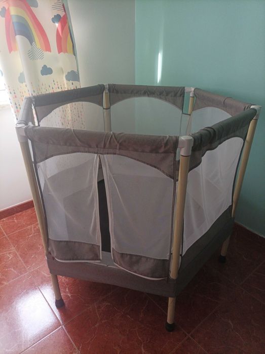 Trampolim infantil de interior