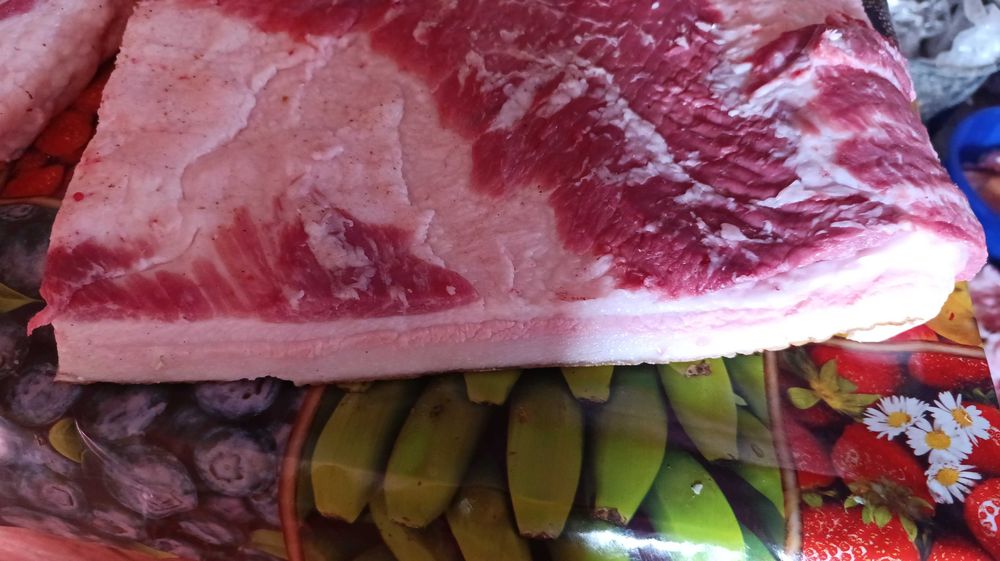 Домашнє м'ясо та сало