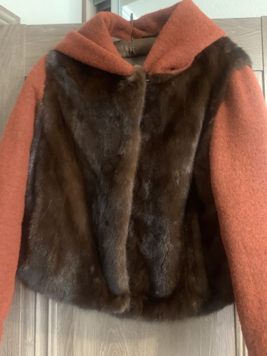 Продам курточку женскую норка/шерсть