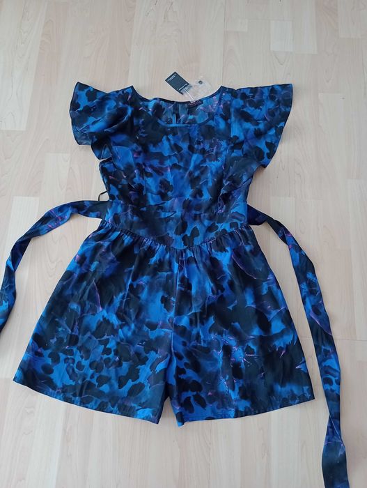 Nowy kombinezon letni krótki Miss Selfridge rozmiar L