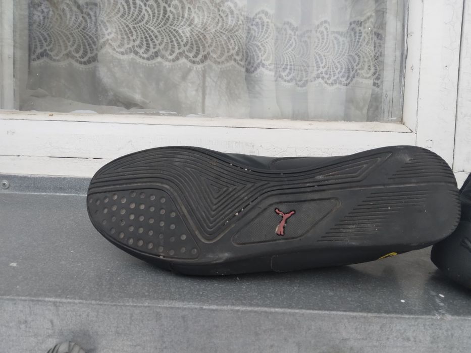 Кросовки пума фирмени