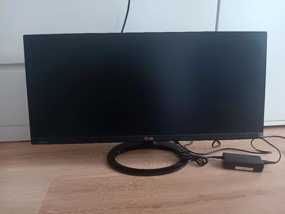 Monitor 29'  LG Flatron 29EA73 P