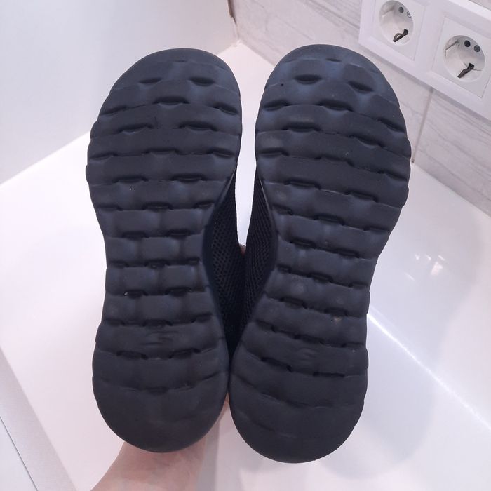 Skechers кеди кросівки сліпони 41-42