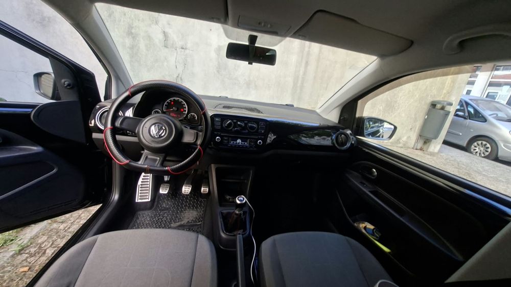 Volkswagen Up bluemotion — photo 5