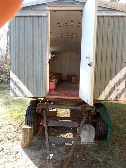 Бджолопавільйон на 30 сімей