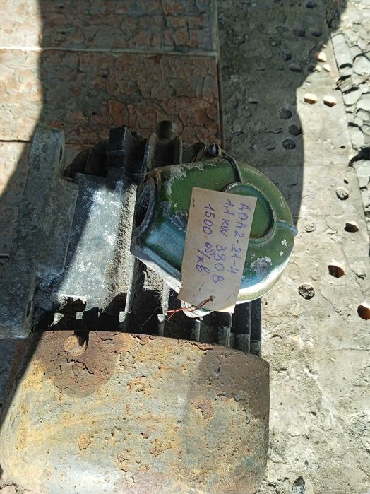 Продам електродвигун