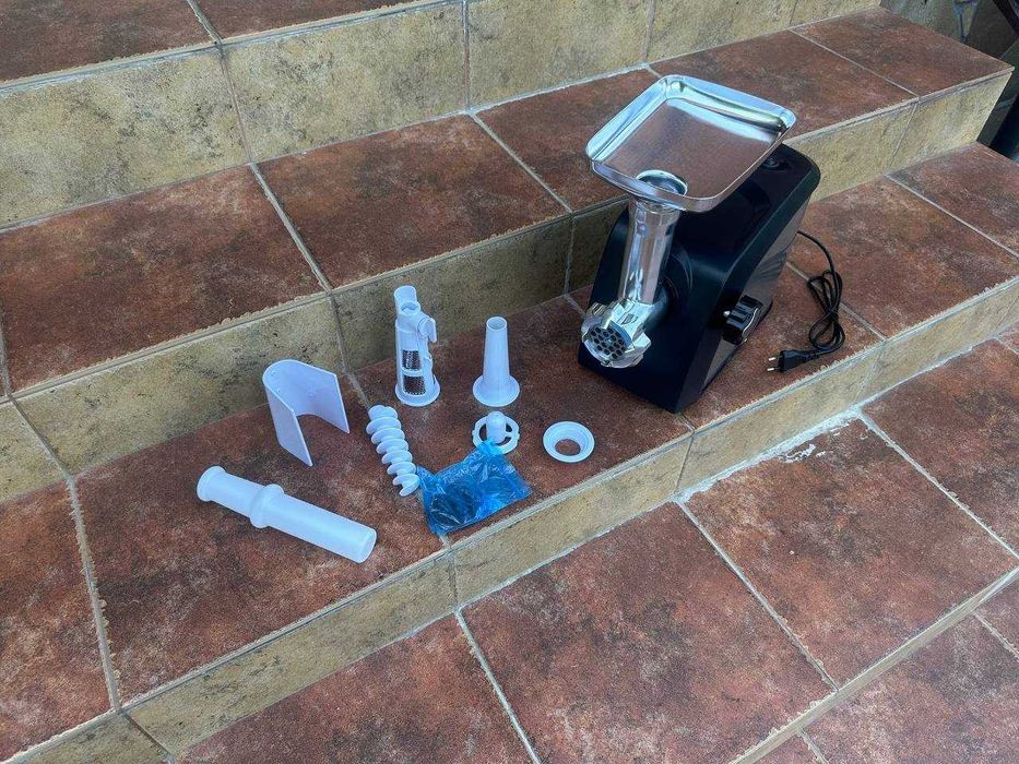 Мочная мясорубка 3800W + соковыжымалка‼️ М'ясорубка‼️ Электромясорубка