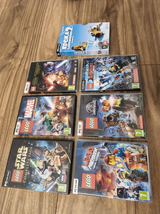 Gry DVD - 8 szt. Star Wars, Marvel
