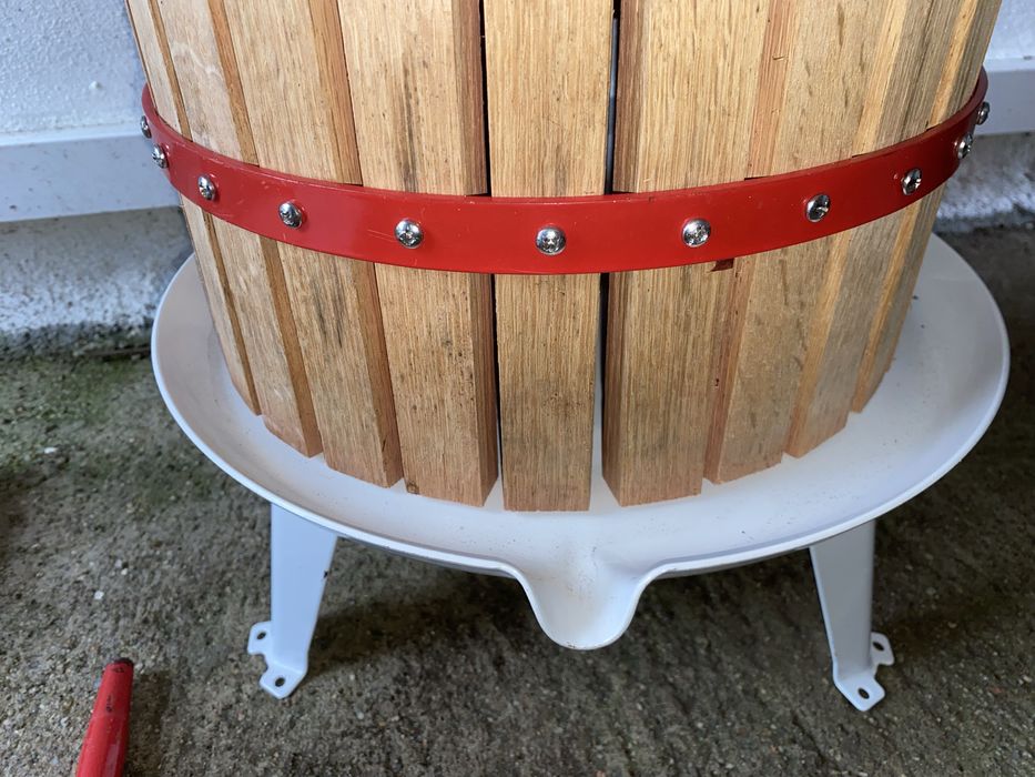 Prensa de Vinho / Frutas, 30L, Madeira e Aço, Excelente Estado