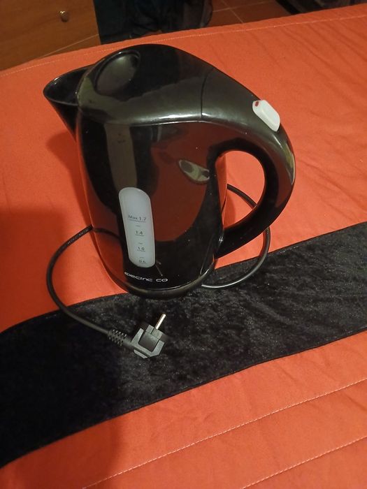Vendo jarro eléctrico  novo