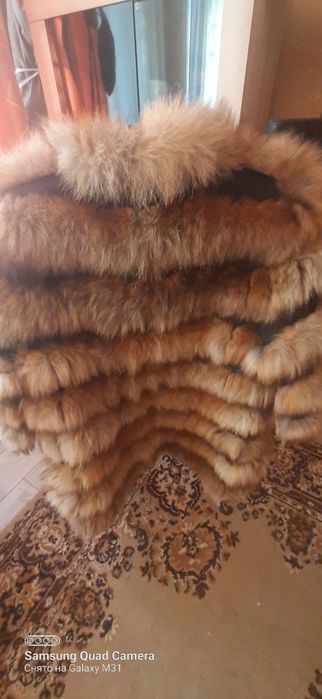 Срочно! Продам жилетку из Лисы