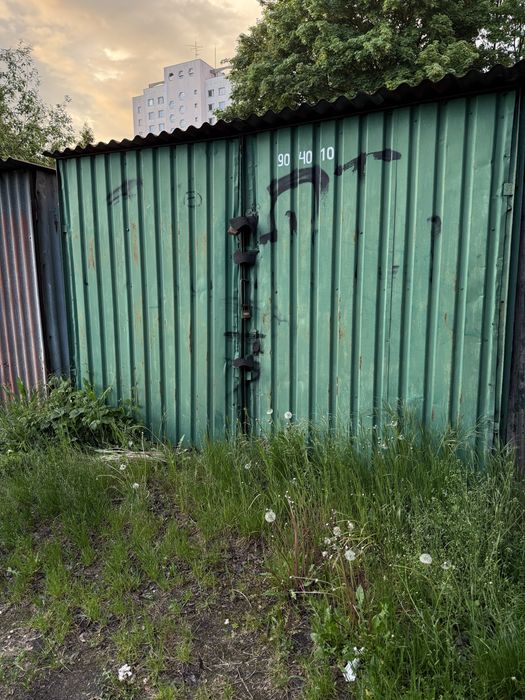 Sprzedam cesję garażu z kanałem – ul. Sikorskiego