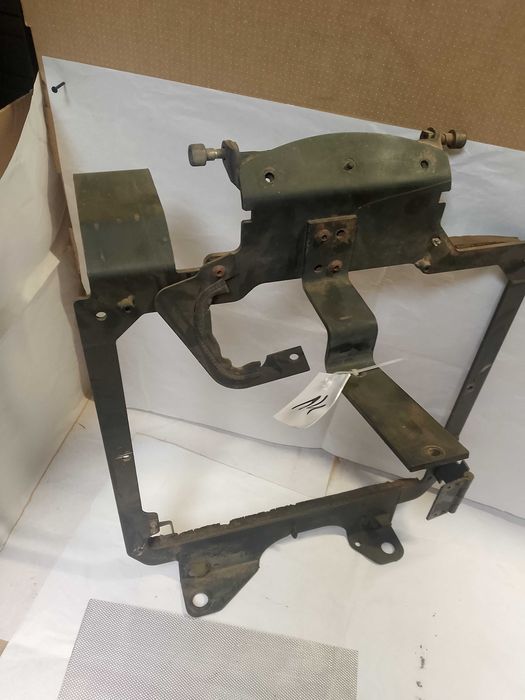 OBUDOWA CHŁODNICY , mocowanie maski ergos