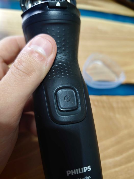Электробритва Philips S1141/00 серии 1000 шейвер бритва