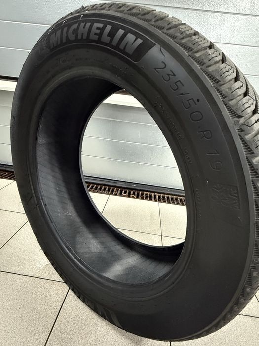 Шина Michelin Alpin 7 235/50 R19 103V XL