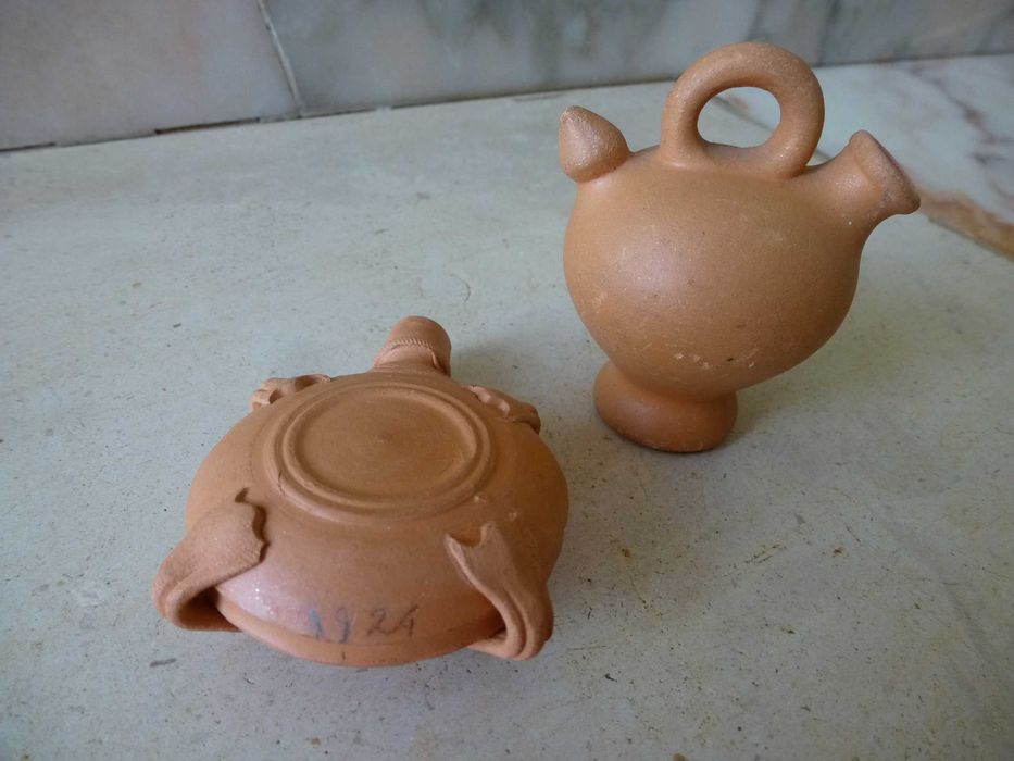 Peças antigas em miniaturas