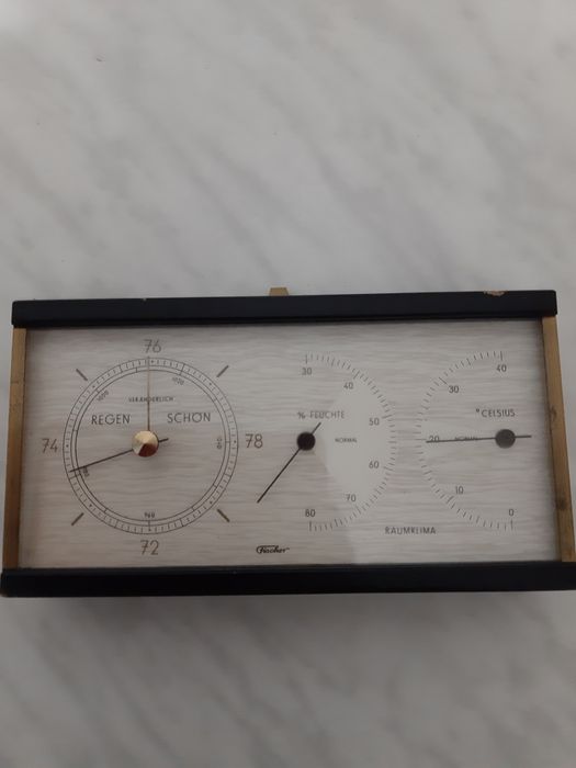 Продам барометр ГДР