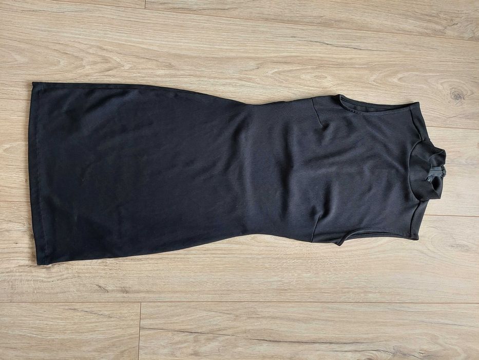 Czarna sukienka mini XS