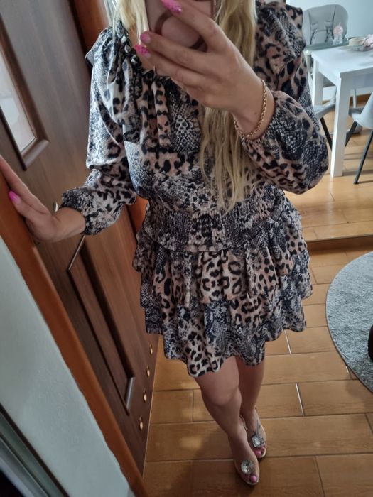 Sukienka Excellene wzór zwierzęcy roz S/M