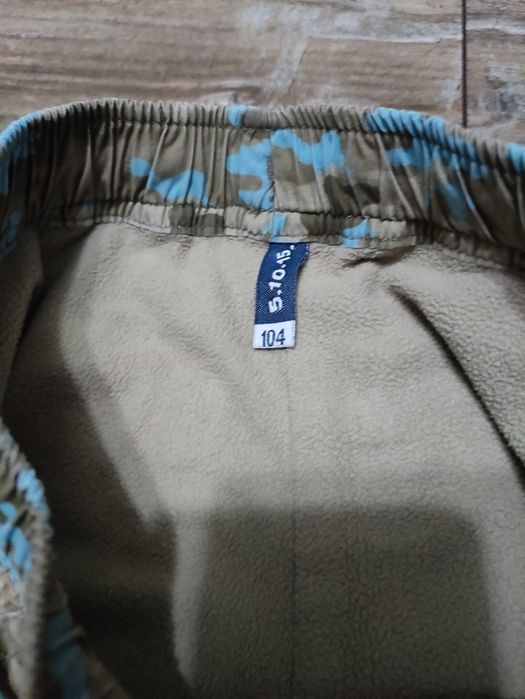 Spodnie 104 moro ocieplane 5.10.15