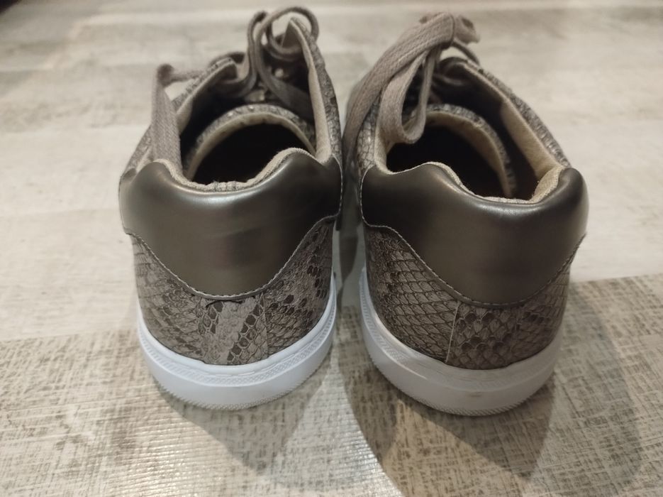 Półbuty sneakersy rozmiar 39