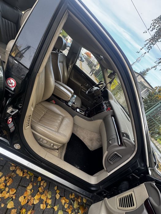 Audi a8 d2 2002r polift 180km