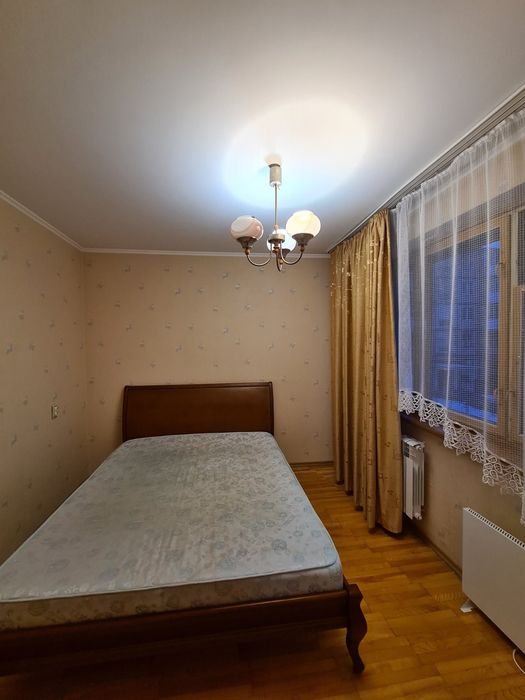 3км Вишенька Мегамолл 6чол є інші варіанти