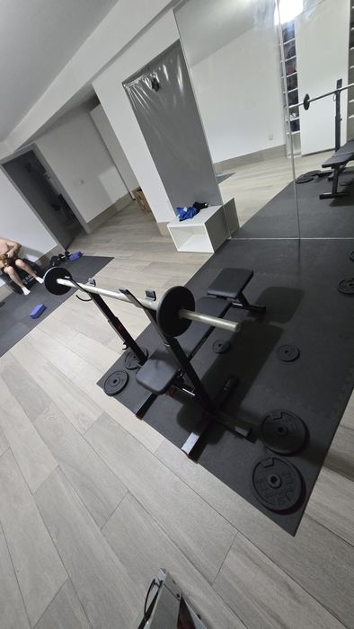 Conjunto de banco de musculação + suporte + barra (Como novo)