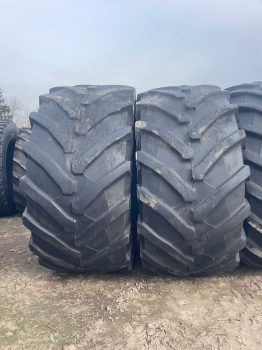 Komplet opon 900/60R42 Trelleborg TM900