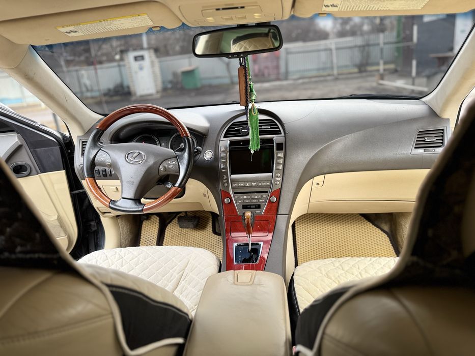 Лексус ес 350 2008